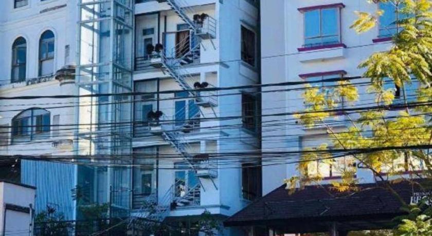 Gold Night Hotel Đà Lạt Extérieur photo