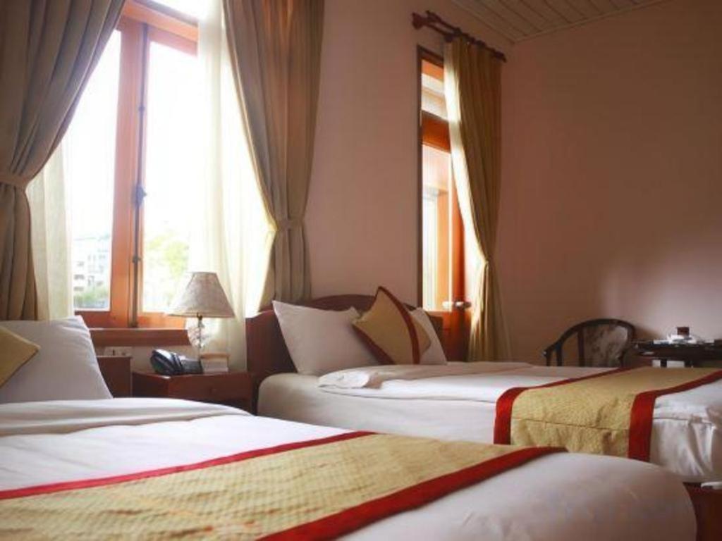 Gold Night Hotel Đà Lạt Extérieur photo